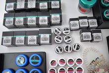 Laden Sie das Bild in den Galerie-Viewer, Heraeus Kulzer, Hera Ceram, zirkonia, saphir  Keramikmassen,