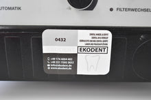 Laden Sie das Bild in den Galerie-Viewer, Freuding Labors AT Absauganlage, Untertischabsaugung