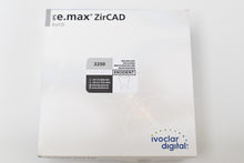 Laden Sie das Bild in den Galerie-Viewer, Ivoclar e.max ZirCad LT4 98,5- 18mm
