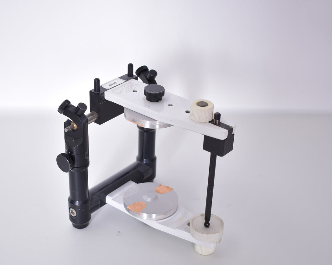 Amann Girrbach Artex Artikulator mit Magnet