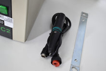 Laden Sie das Bild in den Galerie-Viewer, Schick C2 Knianlasser mit Handstück