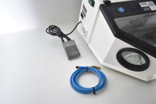 Charger l'image dans la galerie, Wassermann 2 Kammer Sandstrahler, Sandstrahlgerät