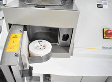 Laden Sie das Bild in den Galerie-Viewer, Bego Nautilus T Vakuum Druck Druckgussgerät Gussgerät, Gießgerät mit Zubehör