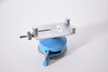 Laden Sie das Bild in den Galerie-Viewer, Degussa Frästisch