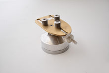 将图片加载到图库查看器，Harnisch+Rieth Frästisch