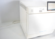 Laden Sie das Bild in den Galerie-Viewer, Melag Vacuklav 40 B+ Evolution Sterilisator, Autoklav