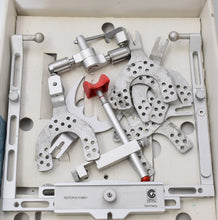 Laden Sie das Bild in den Galerie-Viewer, Amann Girrbach Artex Rotofix Gesichtsbogen