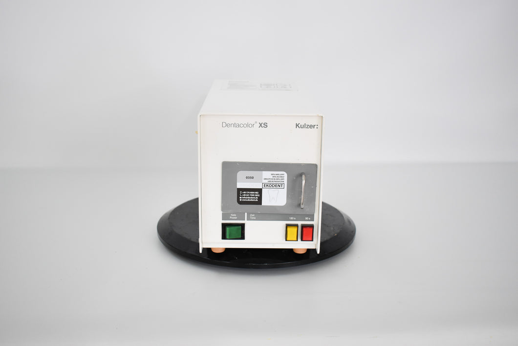 Heraeus Kulzer Dentacolor XS Lichthärtegerät