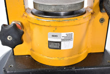 Laden Sie das Bild in den Galerie-Viewer, Reco Hydromatic Hydropressgerät, Zahnlabor