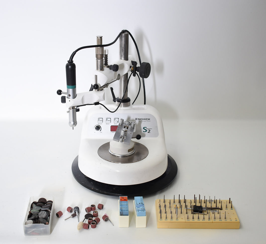 Schick S2 Master Fräsgerät, Präsisionsfräsgerät mit Beleuchtung & Zubehör