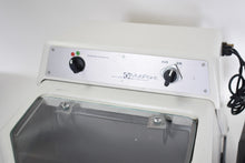 Laden Sie das Bild in den Galerie-Viewer, Schütz Dental Multipoint 3 Kammer Sandstrahler