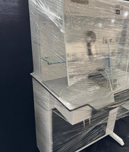 Laden Sie das Bild in den Galerie-Viewer, EKODENT,Schleifbox-Schrank,Absaugung,Schublade,Luft,Licht, Steckdose, Neu