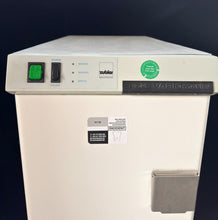 Laden Sie das Bild in den Galerie-Viewer, Zubler VARIOmatic FZ2 – 4-Platz Untertisch-Absauganlage