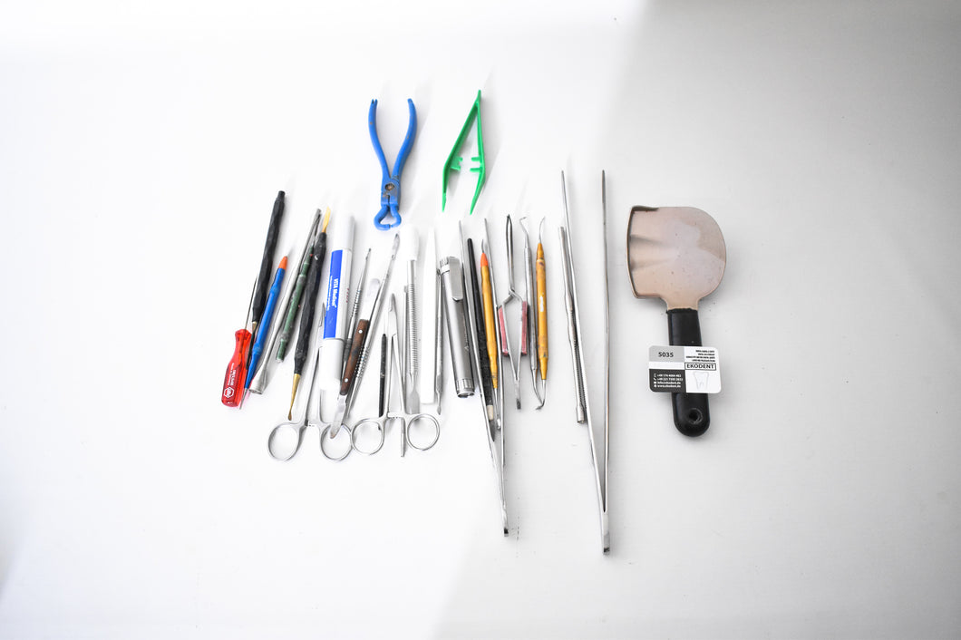 Verschiedene Instrumente, für Zahnlabor
