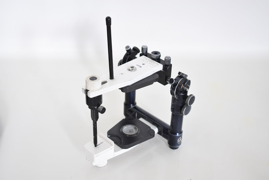 Amann Girrbach Artikulator mit Magnet
